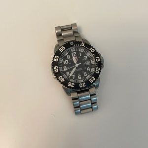 Luminous Series 3150 Silver Watch